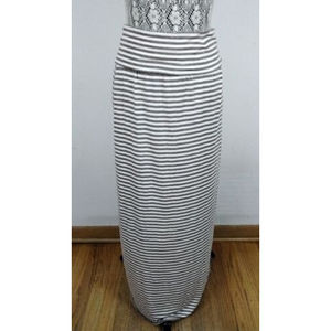 Max Studio Striped Stretch Maxi Skirt Measurements For Size Medium